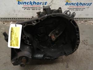 Getriebe van een Renault Clio II Societe (SB) 1.9D 2000