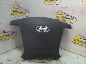 Used Left airbag (steering wheel) Hyundai Santa Fe II (CM) 2.2 CRDi 16V 4x4 Price € 78,75 Margin scheme offered by Binckhorst BV