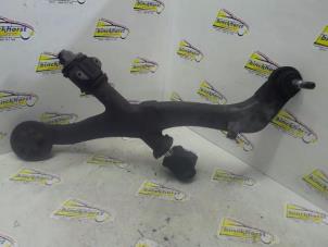 Used Front upper wishbone, right Renault Master III (FD/HD) 2.5 dCi 120 FAP Price € 50,82 Inclusive VAT offered by Binckhorst BV