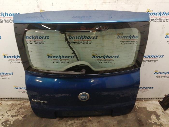 Używane Tylna klapa Fiat Multipla (186) 1.6 16V 100 SX,ELX Cena € 157,50 Procedura marży oferowane przez Binckhorst BV