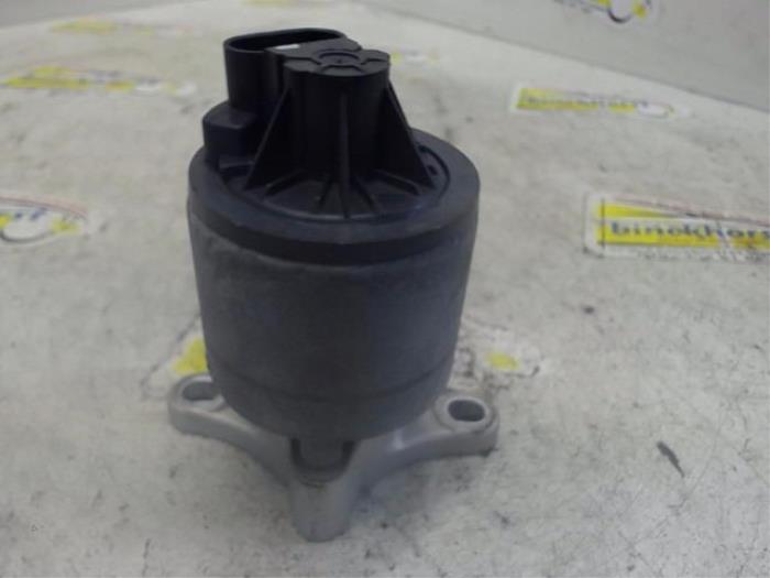 Gebrauchte AGR Ventil Chevrolet Kalos (SF48) 1.4 Preis € 36,75 Margenregelung angeboten von Binckhorst BV