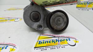 Używane Rolka napinajaca pasa rozrzadu Opel Zafira (M75) 1.6 16V Cena € 21,00 Procedura marży oferowane przez Binckhorst BV