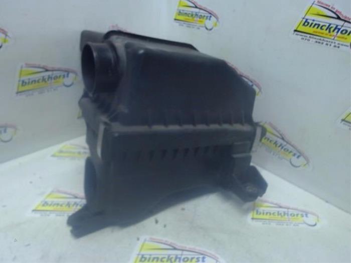Begagnade Luftfilterhus Mitsubishi Colt (Z2/Z3) 1.3 16V Pris € 31,50 Marginaltabell erbjuds av Binckhorst BV