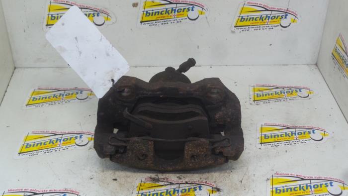 Gebrauchte Bremszange rechts vorne Opel Astra G Caravan (F35) 2.0 DTi 16V Preis € 19,95 Margenregelung angeboten von Binckhorst BV