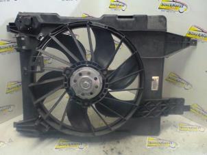 Used Cooling fans Renault Scénic II (JM) 1.6 16V Price € 52,50 Margin scheme offered by Binckhorst BV