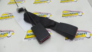 Used Rear seatbelt buckle, left Mercedes E (W124) 2.6 260 E Price € 36,75 Margin scheme offered by Binckhorst BV