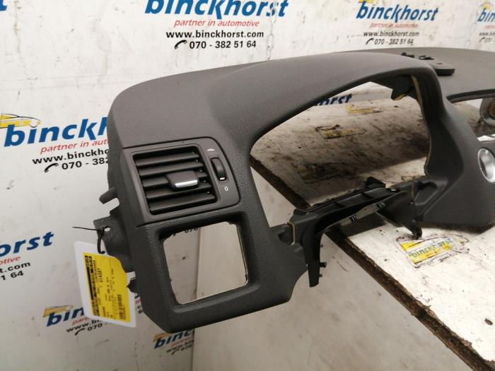 Panel z Volvo V50 (MW) 2.0 D 16V 2008