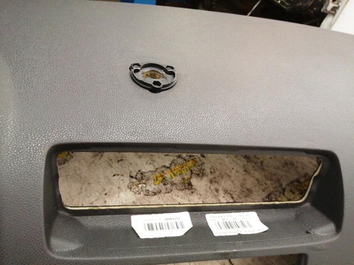 Panel z Volvo V50 (MW) 2.0 D 16V 2008