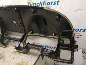 Panel z Volvo V50 (MW) 2.0 D 16V 2008