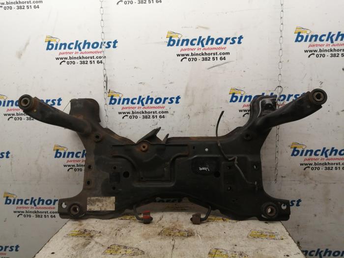 Used Subframe Volvo V50 (MW) 2.0 D 16V Price € 78,75 Margin scheme offered by Binckhorst BV