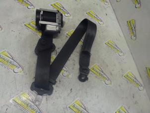Used Front seatbelt, right Renault Master IV (MA/MB/MC/MD/MH/MF/MG/MH) 2.3 dCi 16V Price € 120,70 Inclusive VAT offered by Binckhorst BV