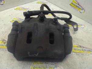 Used Front brake calliper, left Chevrolet Captiva (C140) 2.2 D 16V 4x4 Price € 157,50 Margin scheme offered by Binckhorst BV