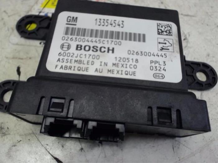 Begagnade PDC-modul Opel Astra J Sports Tourer (PD8/PE8/PF8) 1.3 CDTI 16V ecoFlex Pris € 42,00 Marginaltabell erbjuds av Binckhorst BV