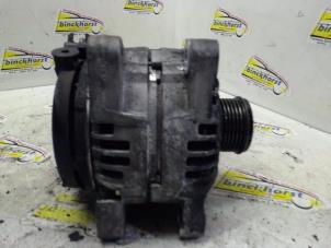 Dynamo van een Peugeot 206 (2A/C/H/J/S) 2.0 XS,XT HDi 2003