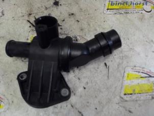Begagnade Termostathus Volkswagen Passat Variant (3C5) 2.0 FSI 16V Pris € 42,00 Marginaltabell erbjuds av Binckhorst BV