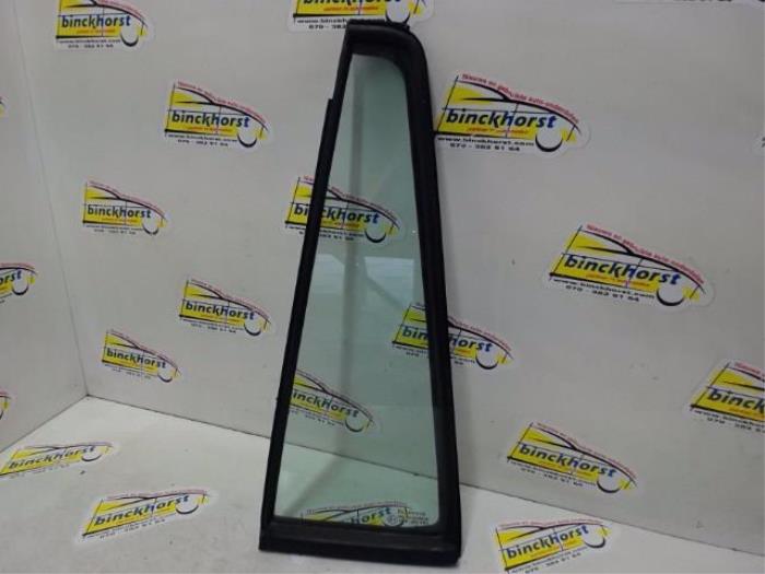Usados Ventanilla triangular izquierda detrás Mazda 2 (NB/NC/ND/NE) 1.4 16V Precio € 31,50 Norma de margen ofrecido por Binckhorst BV