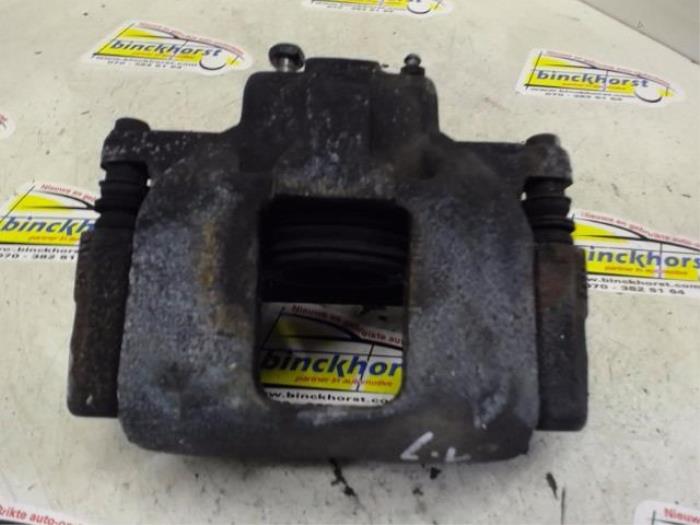 Gebrauchte Bremszange links vorne Dodge Grand Caravan 3.3i V6 Preis € 78,75 Margenregelung angeboten von Binckhorst BV