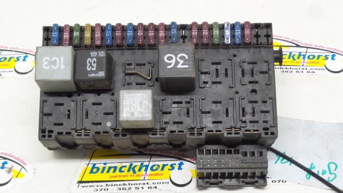 Fuse box Volkswagen Golf III Variant 1.9 CL,GL SDI - 2248184