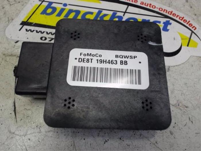 Używane Antena GPS Ford Transit Custom 2.2 TDCi 16V Cena € 38,12 Z VAT oferowane przez Binckhorst BV