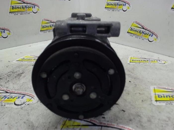 Usagé Compresseur de clim Fiat 500 (312) 0.9 TwinAir 85 Prix € 72,45 Règlement à la marge proposé par Binckhorst BV