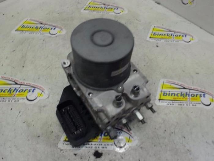 Used ABS pump Mazda 6 SportBreak (GH19/GHA9) 2.0i 16V S-VT Price € 61,95 Margin scheme offered by Binckhorst BV