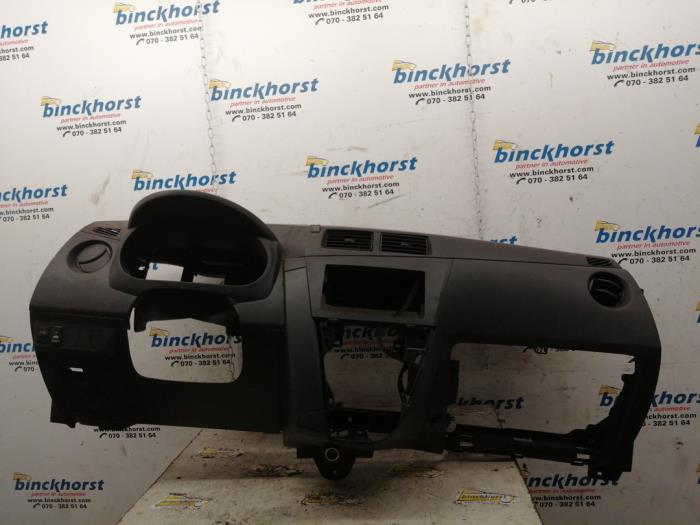 Używane Panel Daihatsu Cuore (L251/271/276) 1.0 12V DVVT Cena € 105,00 Procedura marży oferowane przez Binckhorst BV