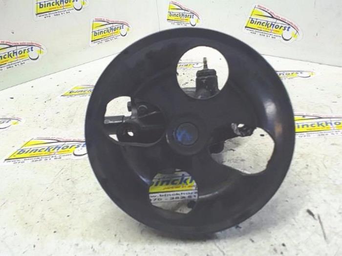 Usagé Pompe de direction Mitsubishi Colt (CJ) 1.3 GL,GLX 12V Prix € 40,95 Règlement à la marge proposé par Binckhorst BV