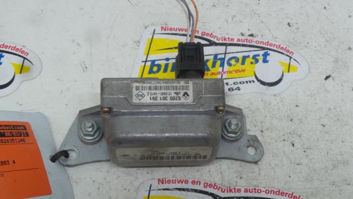 Used Esp computer Renault Espace (JK) 2.2 dCi 16V Price € 105,00 Margin scheme offered by Binckhorst BV