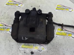 Used Front brake calliper, left Mazda 2 (DE) 1.3 16V MZR Price € 36,75 Margin scheme offered by Binckhorst BV