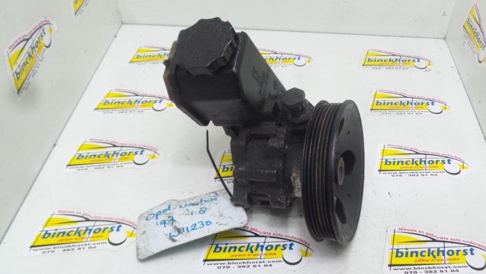 Usagé Pompe de direction Opel Vectra B (38) 1.8 16V Ecotec Prix € 42,00 Règlement à la marge proposé par Binckhorst BV