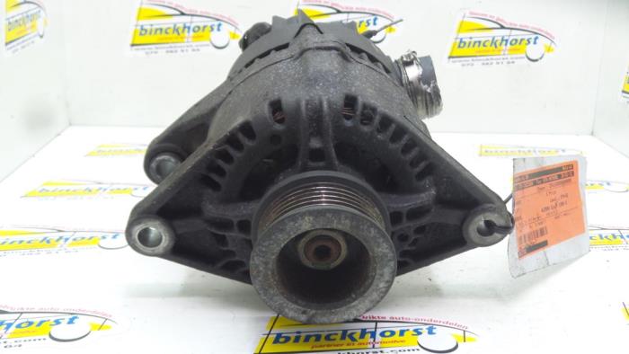 Używane Pradnica Fiat Brava (182B) 1.9 TDS S,SX 75 Cena € 36,75 Procedura marży oferowane przez Binckhorst BV