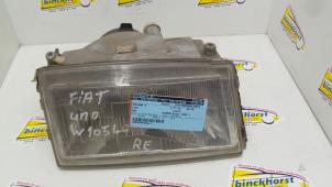 Used Headlight, right Fiat Uno (146A/E) 1.0 45 i.e.,S i.e. Price € 26,25 Margin scheme offered by Binckhorst BV