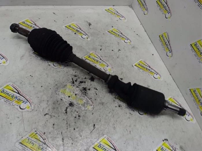 Gebrauchte Antriebswelle links vorne Citroen Xsara (N1) 1.4i X,SX Preis € 36,75 Margenregelung angeboten von Binckhorst BV