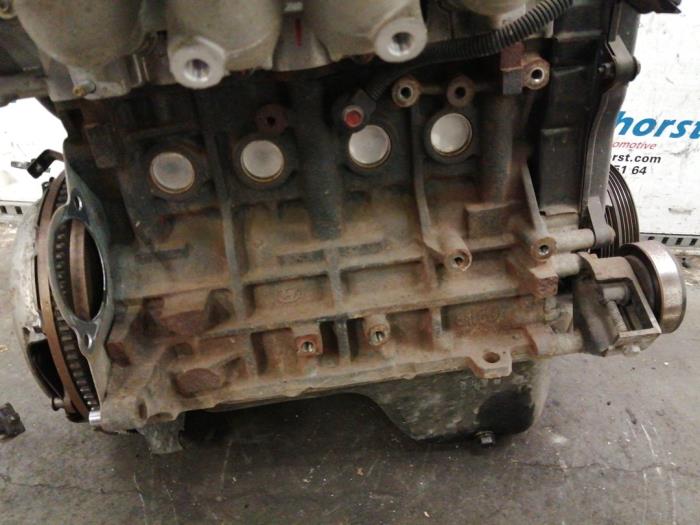 Engine from a Hyundai Matrix 1.6 16V 2011