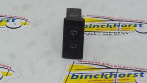 Used Wiper switch Kia Shuma II 1.6 16V Price € 21,00 Margin scheme offered by Binckhorst BV