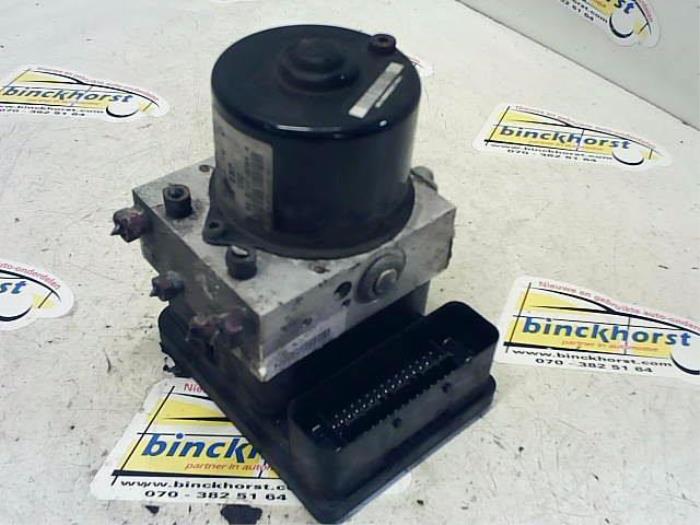 Gebrauchte ABS Pumpe Mitsubishi Grandis (NA) 2.0 DI-D 16V Preis € 73,49 Margenregelung angeboten von Binckhorst BV