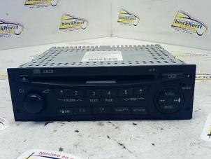 Used Radio CD player Mitsubishi Grandis (NA) 2.0 DI-D 16V Price € 52,50 Margin scheme offered by Binckhorst BV