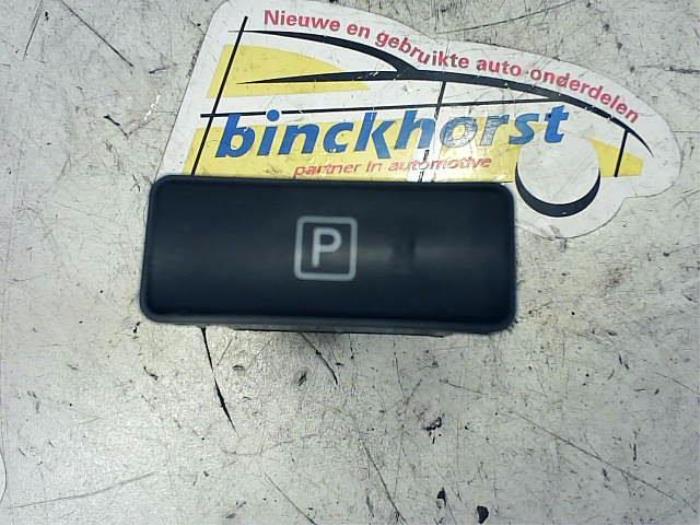 Gebrauchte Handbremse Schalter Toyota Prius (NHW20) 1.5 16V Preis € 10,50 Margenregelung angeboten von Binckhorst BV