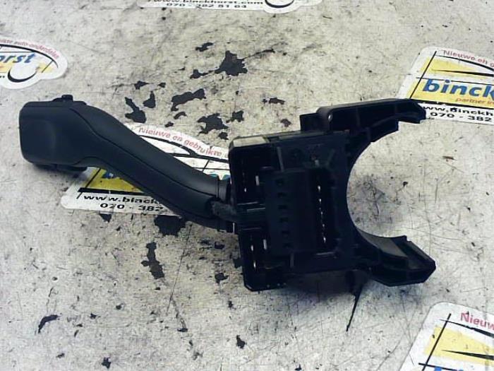 Interruptor de limpiaparabrisas de un Seat Toledo (1M2) 1.6 1999