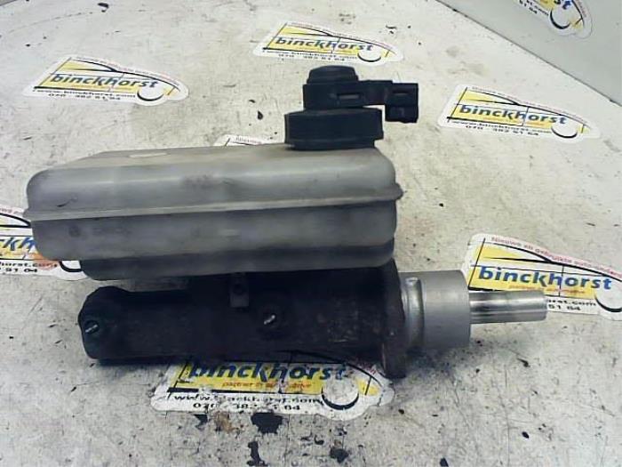 Used Master cylinder Iveco New Daily IV 35C15V, 35C15V/P Price € 87,66 Inclusive VAT offered by Binckhorst BV