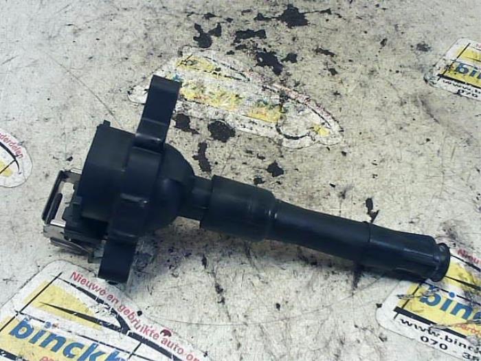 Usagé Bobine BMW 3 serie (E36/4) 320i 24V Prix € 15,75 Règlement à la marge proposé par Binckhorst BV