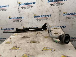 Usados Tubo de llenado del depósito de combustible Ford Focus 1 1.6 16V Precio € 19,95 Norma de margen ofrecido por Binckhorst BV