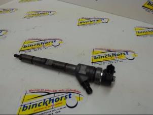 Usagé Injecteur (diesel) Hyundai H-1/H-200 2.5 CRDi Powervan Prix € 73,50 Règlement à la marge proposé par Binckhorst BV