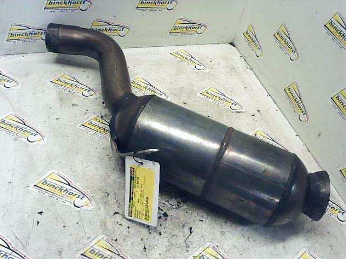 Usagé Catalyseur Mercedes E Combi (S210) 3.2 E-320 CDI 24V Prix € 183,75 Règlement à la marge proposé par Binckhorst BV