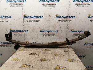 Usagé Ressort à lames arrière Mitsubishi L-400 2.5 TD Prix € 131,25 Règlement à la marge proposé par Binckhorst BV