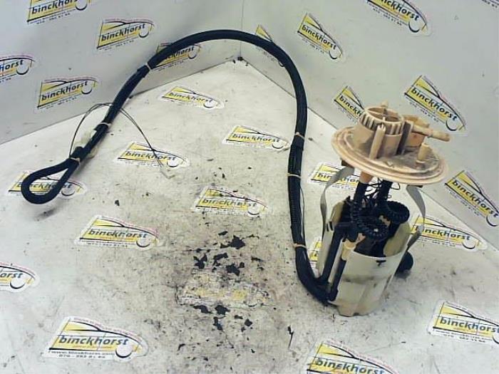 Bomba eléctrica de combustible de un Volvo XC90 I 3.2 24V 2007