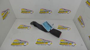 Used Rear seatbelt buckle, centre Mazda 626 (GF14) 1.8i 16V Price € 21,00 Margin scheme offered by Binckhorst BV