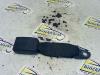 Rear seatbelt buckle, centre from a Dacia Duster (HS) 1.5 dCi 2011