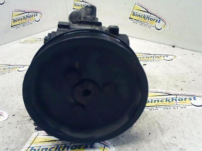 Usagé Pompe de direction BMW Z3 Roadster (E36/7) 2.2 24V Prix € 78,75 Règlement à la marge proposé par Binckhorst BV