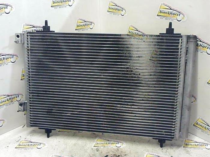 Air conditioning radiator from a Citroën C4 Berline (LC) 2.0 16V 2006